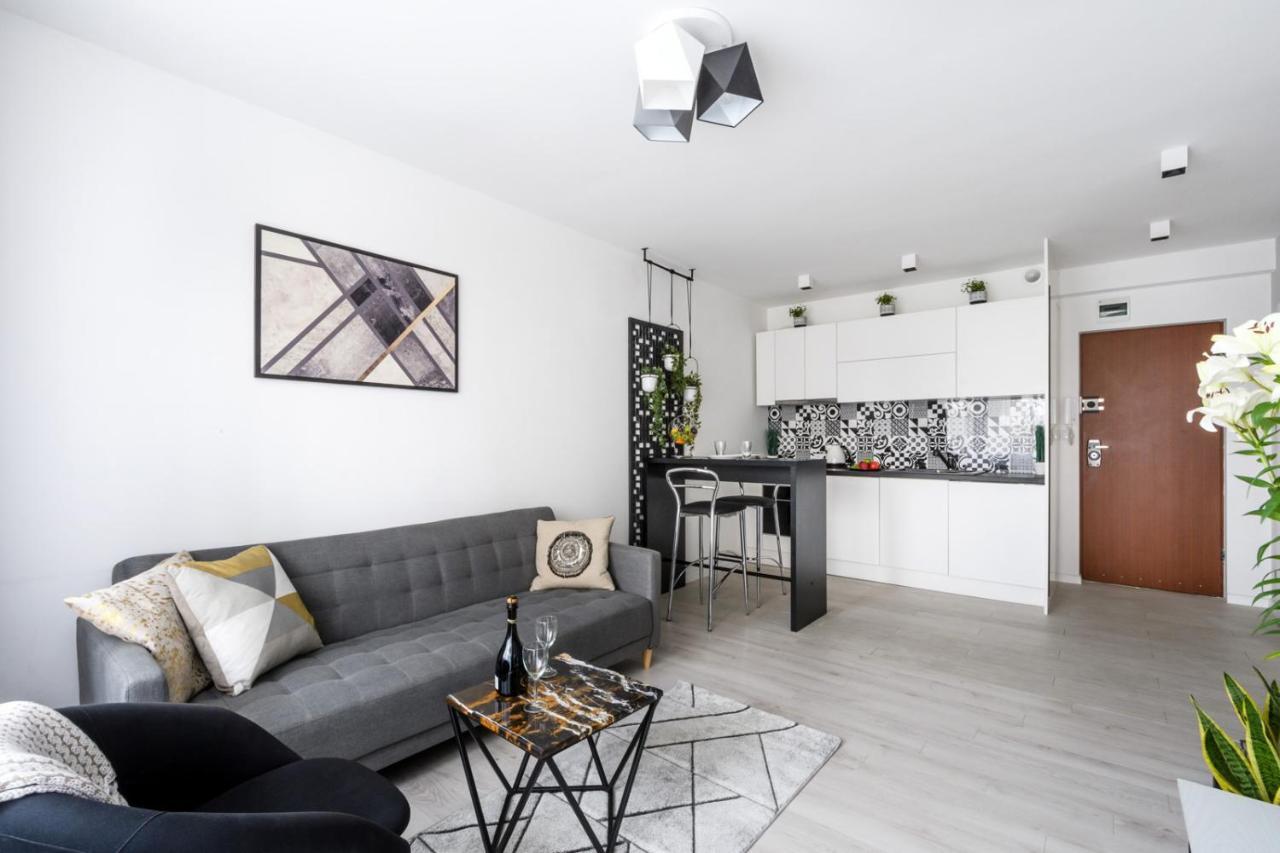 Superapart Solidarnosci 66 Apartment Warsaw